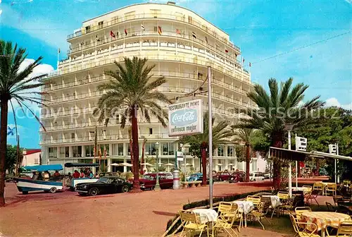 AK / Ansichtskarte Sitges Un aspecto de su senorial Paseo Sitges