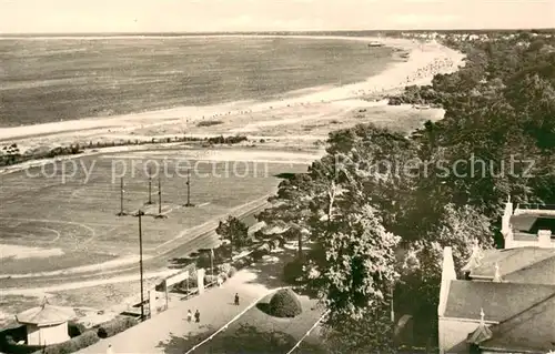 AK / Ansichtskarte Heringsdorf_Ostseebad_Usedom Blick auf Sportstadion und Ahlbeck Heringsdorf_Ostseebad