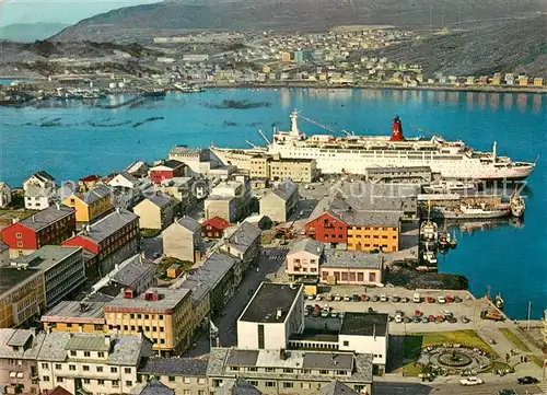 AK / Ansichtskarte Hammerfest Fliegeraufnahme Tourist vessel at the quay Hammerfest