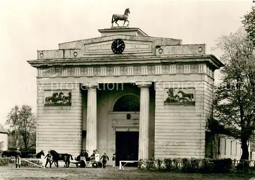 AK / Ansichtskarte Redefin Staatl Hengstdepot Reithalle Redefin