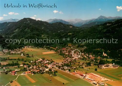 AK / Ansichtskarte Weissbriach Ortszentrum und Gasthof Loeffele mit Laube Fliegeraufnahme Weissbriach