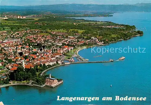 AK / Ansichtskarte Langenargen_Bodensee Fliegeraufnahme Langenargen Bodensee
