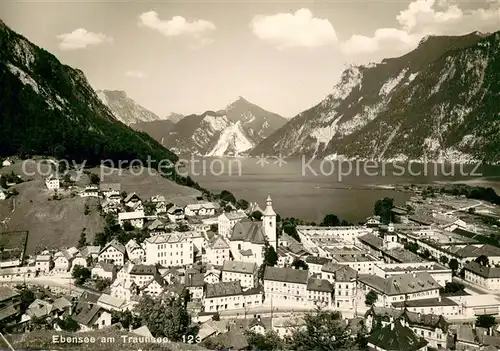 AK / Ansichtskarte Ebensee_Oberoesterreich Panorama am Traunsee Ebensee_Oberoesterreich