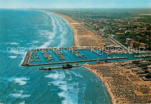 AK / Ansichtskarte Cervia_IT Fliegeraufnahme mit Dock 