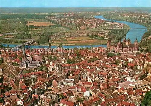 AK / Ansichtskarte Aschaffenburg_Main Stadtzentrum mit Schloss Aschaffenburg Main