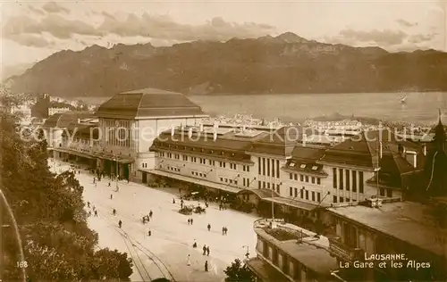AK / Ansichtskarte Lausanne_VD La Gare et les Alpes Lausanne VD