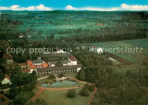 AK / Ansichtskarte Bad_Waldliesborn Kurhaus Kuranlagen Park Fliegeraufnahme Bad_Waldliesborn