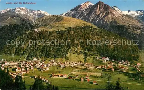 AK / Ansichtskarte Davos_GR und die Schiahoerner Davos_GR