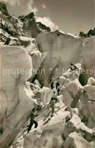 AK / Ansichtskarte Grindelwaldgletscher Gletscherwelt bei der Eisgrotte Grindelwaldgletscher