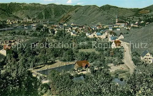 AK / Ansichtskarte Treis Karden Gesamtansicht Treis Karden