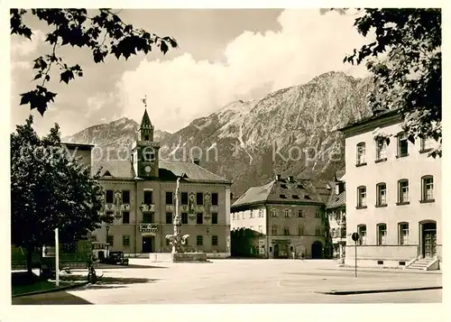 AK / Ansichtskarte Bad_Reichenhall Rathausplatz mit Staufen und Zwiesel Bad_Reichenhall