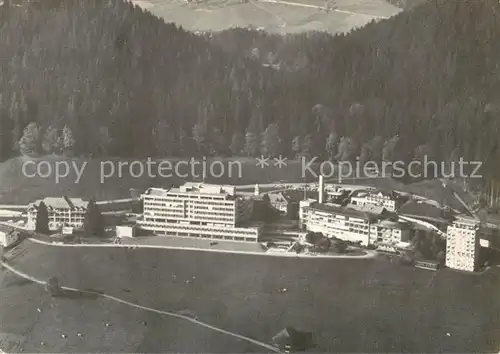 AK / Ansichtskarte Heiligenschwendi Bernische Hoehenklinik Fliegeraufnahme Heiligenschwendi