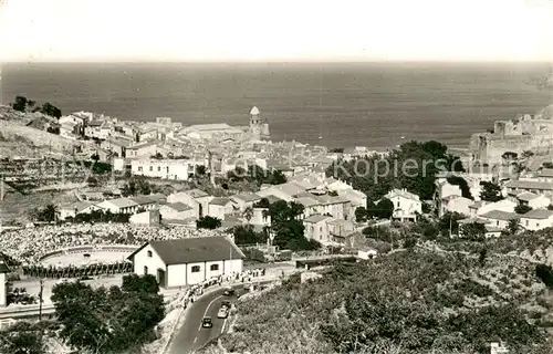 AK / Ansichtskarte Collioure_66 Panorama ueber d. Stadt u. Meer 
