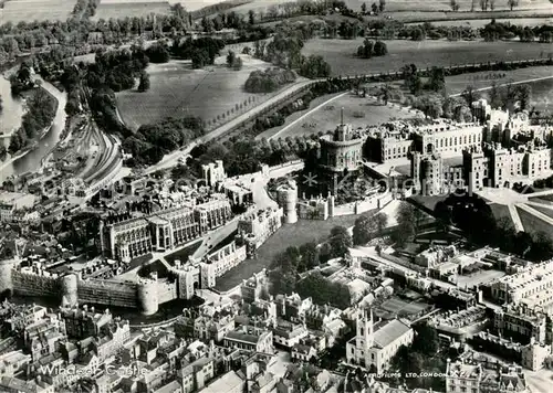 AK / Ansichtskarte Windsor__Castle_London Fliegeraufnahme 