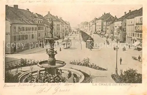 AK / Ansichtskarte La_Chaux de Fonds_NE Innenstadt Strassenbahn 