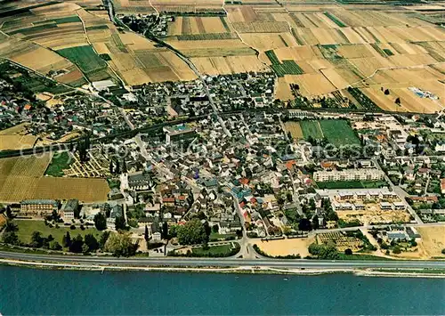 AK / Ansichtskarte Erbach_Rheingau Fliegeraufnahme Gesamtansicht Erbach Rheingau