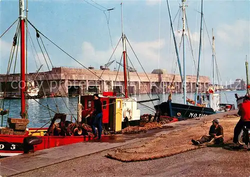 AK / Ansichtskarte Saint Nazaire_44 Fischerhafen 