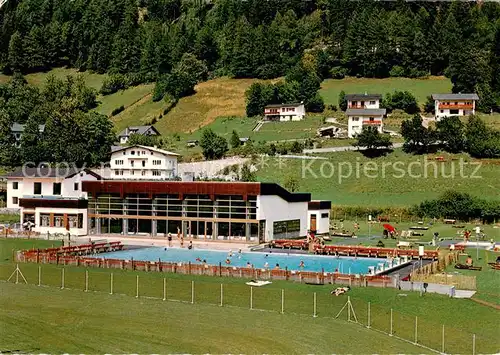 AK / Ansichtskarte Obervellach_Kaernten Hallenschwimmbad mit Freibad Obervellach_Kaernten