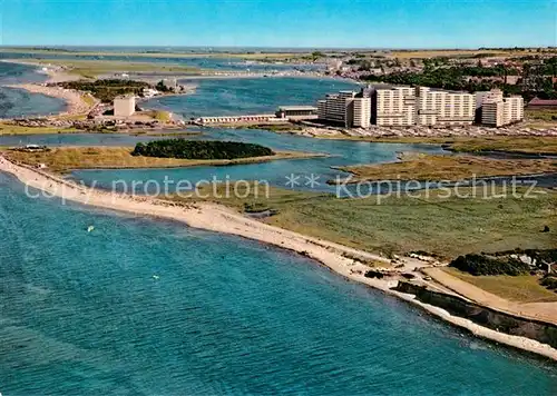 AK / Ansichtskarte Heiligenhafen_Ostseebad Fliegeraufnahme Heiligenhafen_Ostseebad