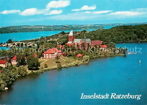 AK / Ansichtskarte Ratzeburg Fliegeraufnahme mit Dom und Heimatmuseum Ratzeburg