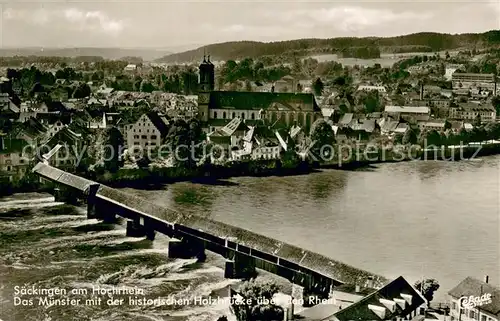AK / Ansichtskarte Saeckingen_Bad Muenster mit historischer Holzbruecke ueber den Rhein Fliegeraufnahme Saeckingen_Bad