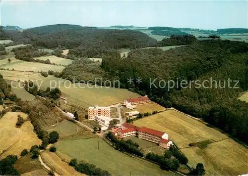 AK / Ansichtskarte Neukirchen_Knuellgebirge Waldsanatorium Urbachtal Sanatorium Dr Bartsch Fliegeraufnahme Neukirchen Knuellgebirge