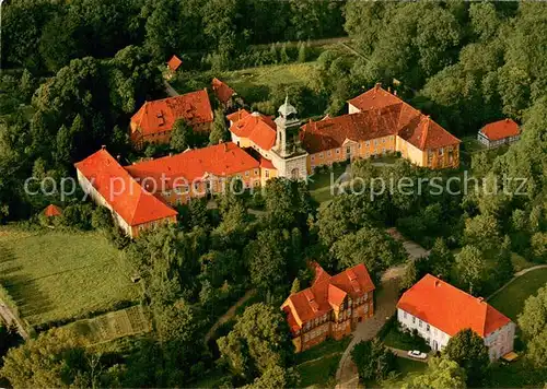 AK / Ansichtskarte Bad_Bevensen Kloster Medingen Fliegeraufnahme Bad_Bevensen