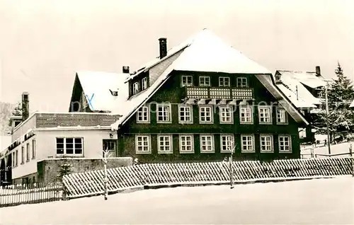 AK / Ansichtskarte Menzenschwand Jugendkurheim Schwarzwaldhaus Menzenschwand