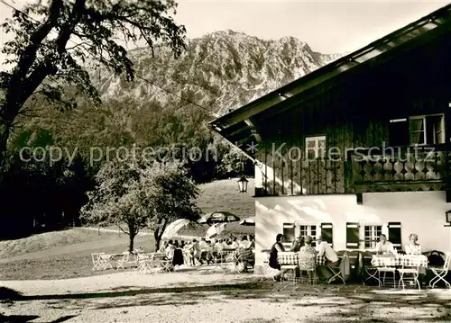 AK / Ansichtskarte Nonn_Oberbayern Padingeralm mit Hochstaufen Terrasse Nonn Oberbayern