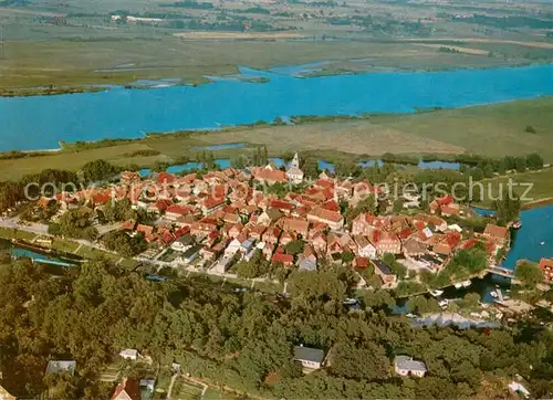 AK / Ansichtskarte Hitzacker_Elbe Altstadt Fliegeraufnahme Hitzacker Elbe