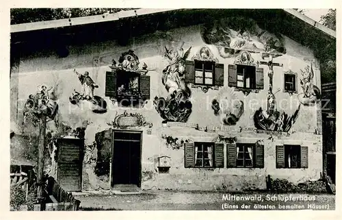 AK / Ansichtskarte Mittenwald_Bayern Schluepferhaus bemalt Mittenwald Bayern