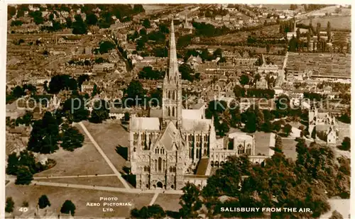 AK / Ansichtskarte Salisbury__Wiltshire_UK from the Air 