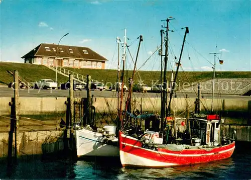 AK / Ansichtskarte Strucklahnungshoern Fischkutter Strucklahnungshoern