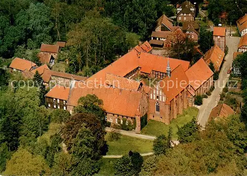 AK / Ansichtskarte Wienhausen Kloster Fliegeraufnahme Wienhausen