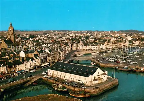 AK / Ansichtskarte Le_Croisic_44 Fliegeraufnahme Port et la Criee 