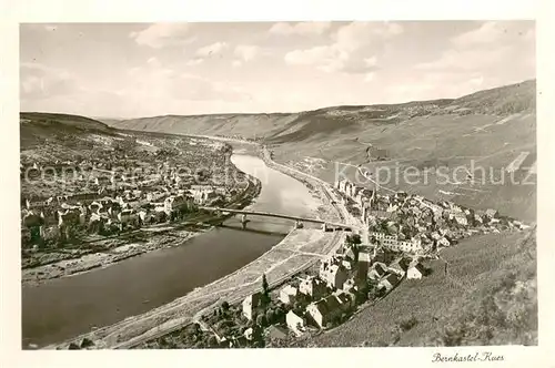 AK / Ansichtskarte Bernkastel Kues Moselpartie Fliegeraufnahme Bernkastel Kues
