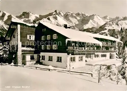 AK / Ansichtskarte Sonthofen_Oberallgaeu Allgaeuer Berghof mit Alpe Eck Sonthofen Oberallgaeu