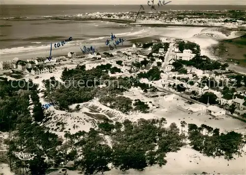 AK / Ansichtskarte Saint Gilles sur Vie_Vendee Les pins et la plage vue aerienne Saint Gilles sur Vie
