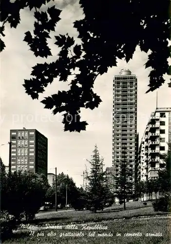 AK / Ansichtskarte Milano Piazza della Repubblica Grattacielo Milano
