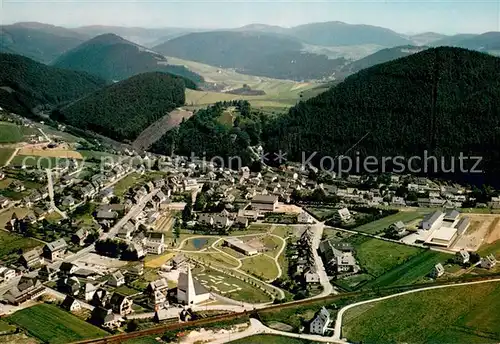 AK / Ansichtskarte Willingen_Sauerland Heilklimatischer Kurort und Wintersportplatz Willingen_Sauerland