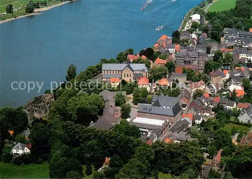 AK / Ansichtskarte Kaiserwerth Fliegeraufnahme St. Suitbertus Basilika m. Stadt Kaiserwerth