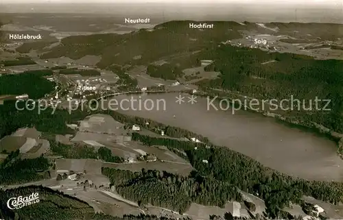 AK / Ansichtskarte Titisee Neustadt Fliegeraufnahme mit Hoelzlebruck Hochfirst und Saig Titisee Neustadt