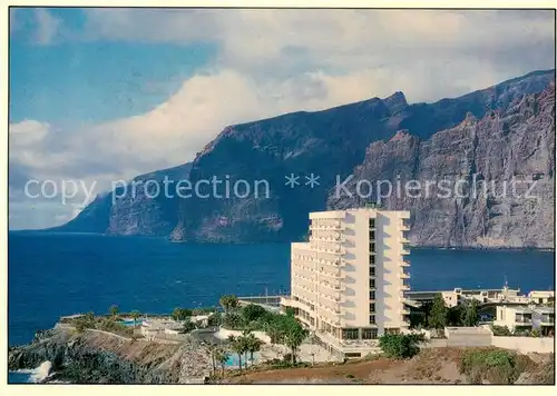 AK / Ansichtskarte Tenerife_Islas_Canarias_Spanien_ES Hotel y Acantilado de Los Gigantes Fliegeraufnahme 