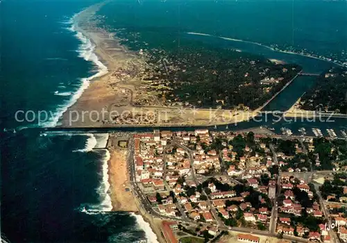 AK / Ansichtskarte Hossegor_Soorts_Landes Belle vue densemble aerienne de ces deux villes au bord de l Ocean Hossegor_Soorts_Landes