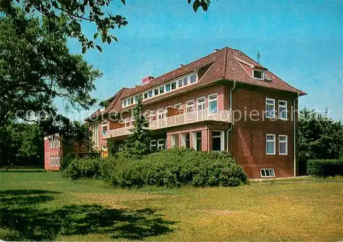 AK / Ansichtskarte Wyk_Foehr Ferienwohnungen Haus Tanneck Aussenansicht Foehr