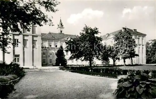 AK / Ansichtskarte Theresienfeld Landesberufsschule des Handels Schulgebaeude Theresienfeld