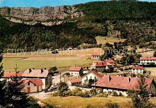 AK / Ansichtskarte Jougne Les Rochers du Mont dOr et La Ferriere Jougne