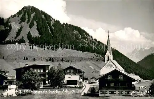 AK / Ansichtskarte Berwang_Tirol Teilansicht Zugspitze  Berwang Tirol