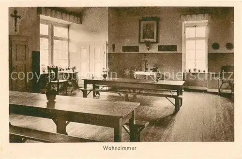 AK / Ansichtskarte Niendorf__Ostseebad_Timmendorferstrand Antoniushaus Wohnzimmer 