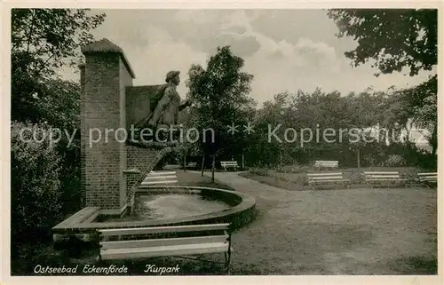 AK / Ansichtskarte Eckernfoerde_Ostseebad Kurpark Brunnen 